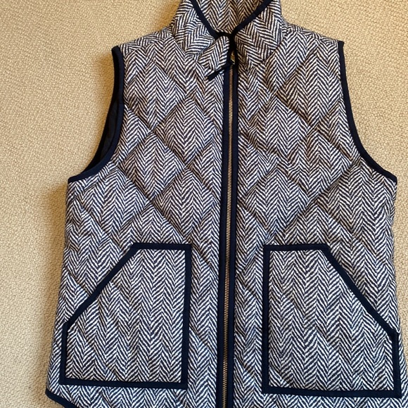 J Crew dark green/tan herringbone quilted vest w/black trim Sz S - Picture 12 of 14